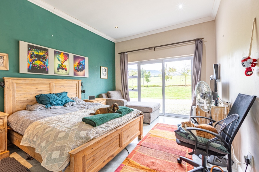 Commercial Property for Sale in Bainskloof Western Cape